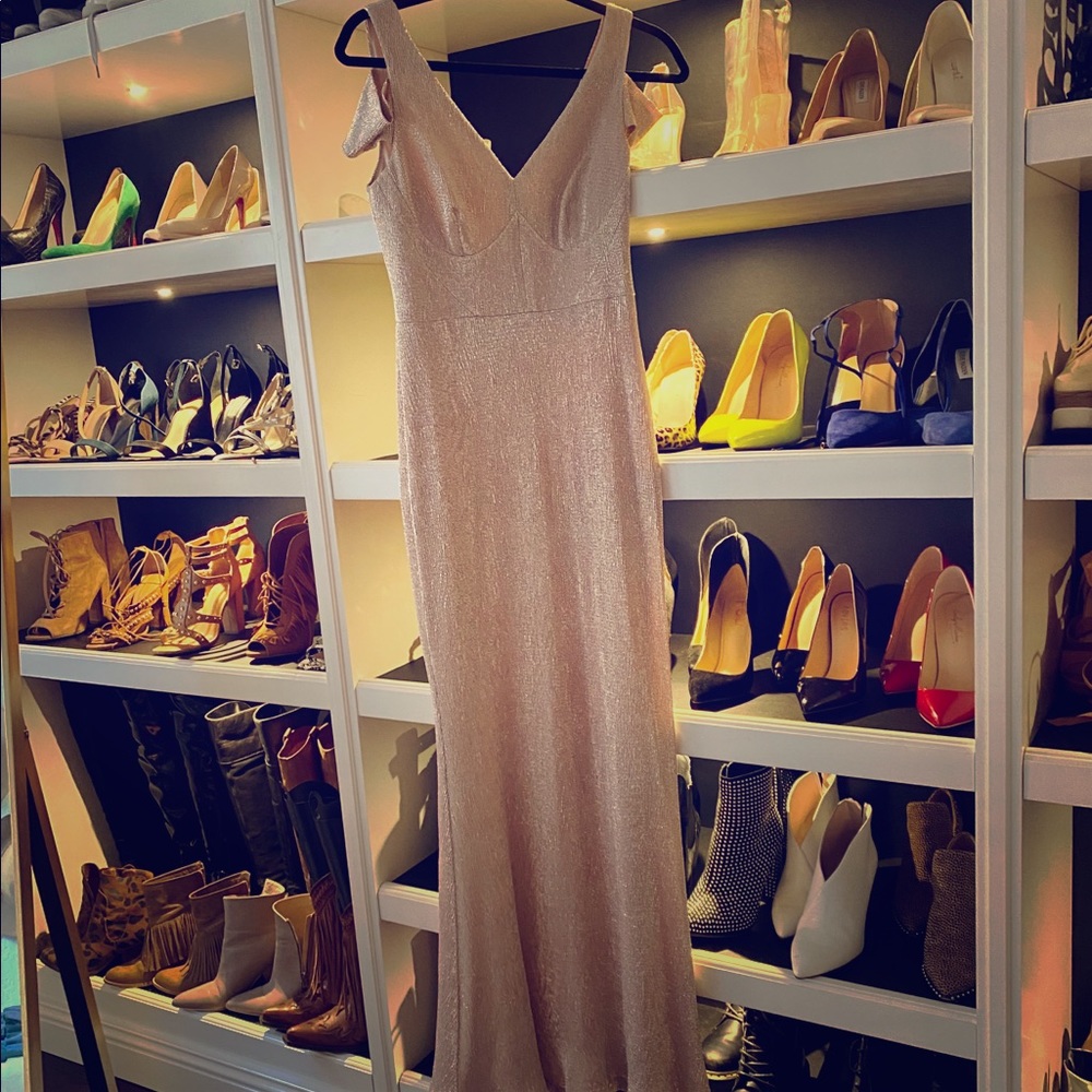 Long blush Calvin Calvin dress